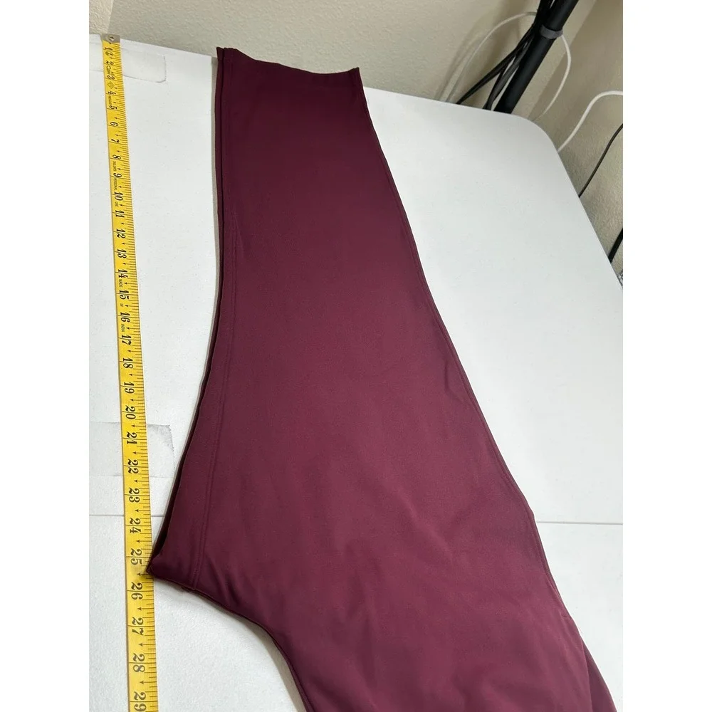 Lululemon‎ Pants Womens 8 Burgundy On The Fly 7/8 Travel Stretch Athleisure Crop